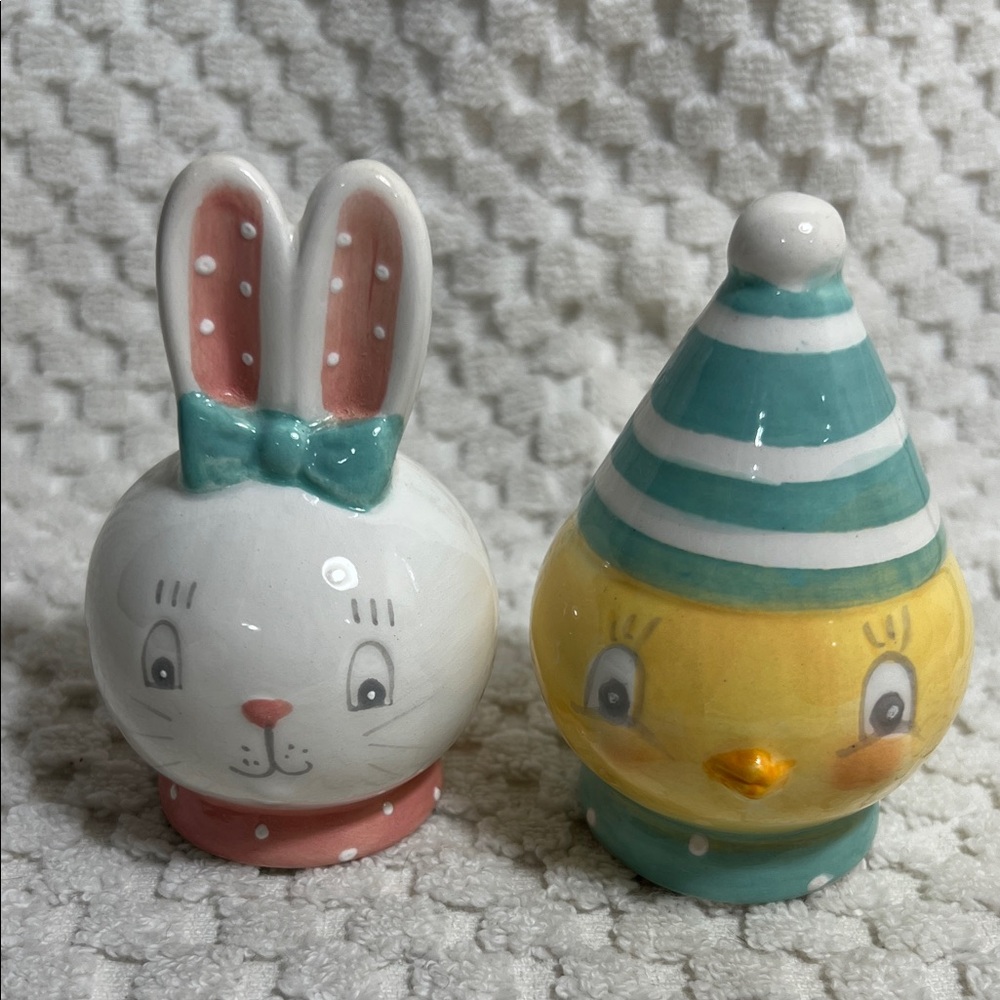 Johanna Parker Easter Bunny and Chick Salt and Pepper Shakers